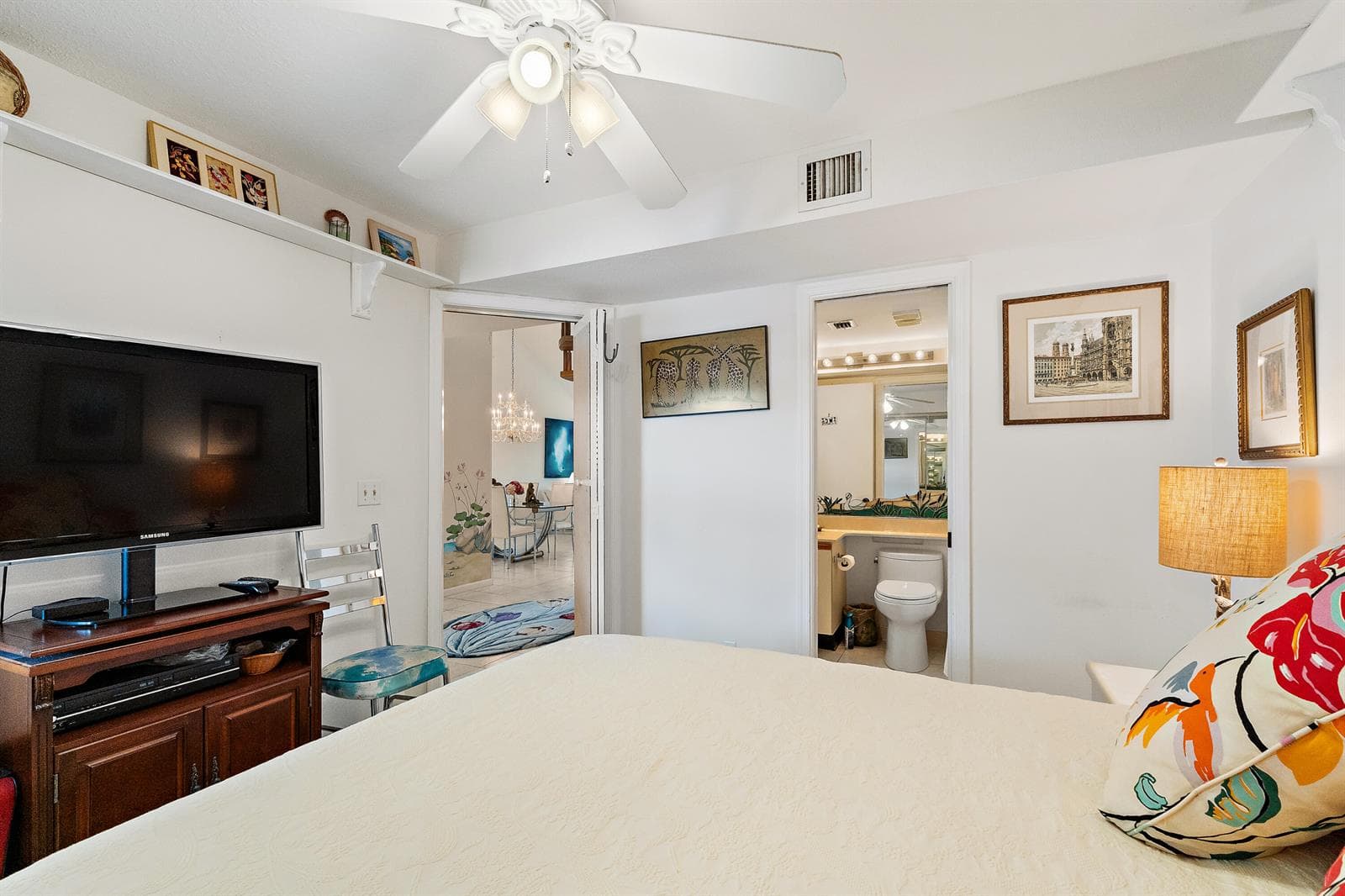 2nd Bedroom