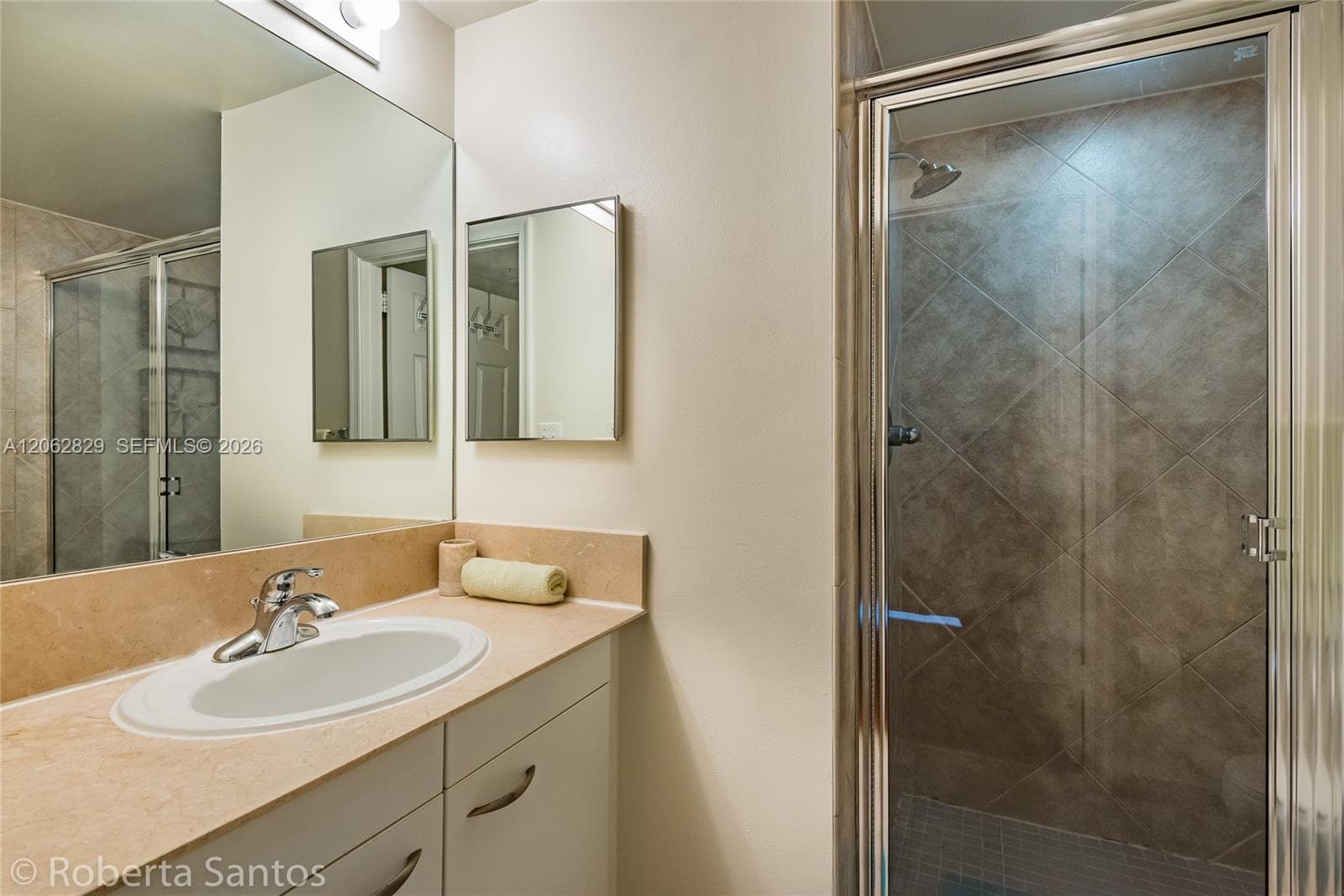 2080 OCEAN DRIVE CONDO · #804 in Hallandale Beach - Photo 27