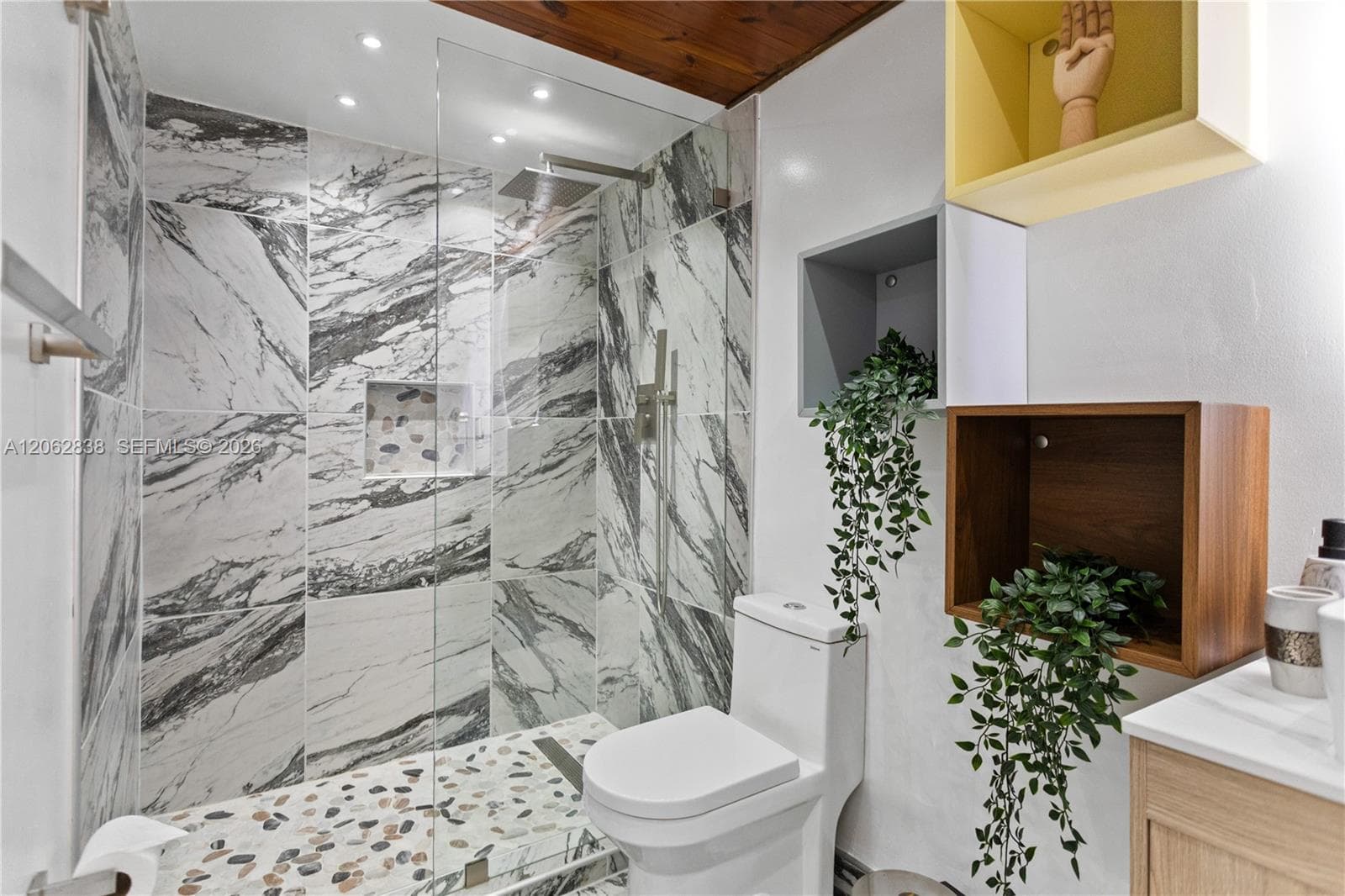 Carmel Lakes condo · #102 in Miami - Photo 32