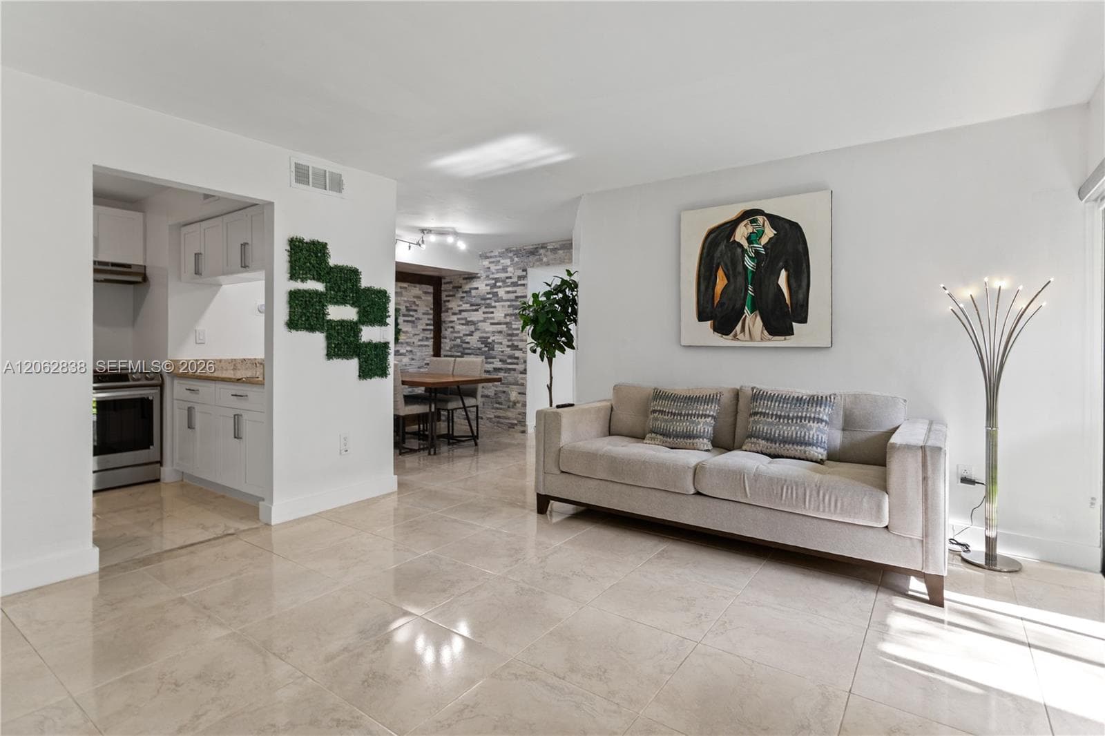 Carmel Lakes condo · #102 in Miami - Photo 10