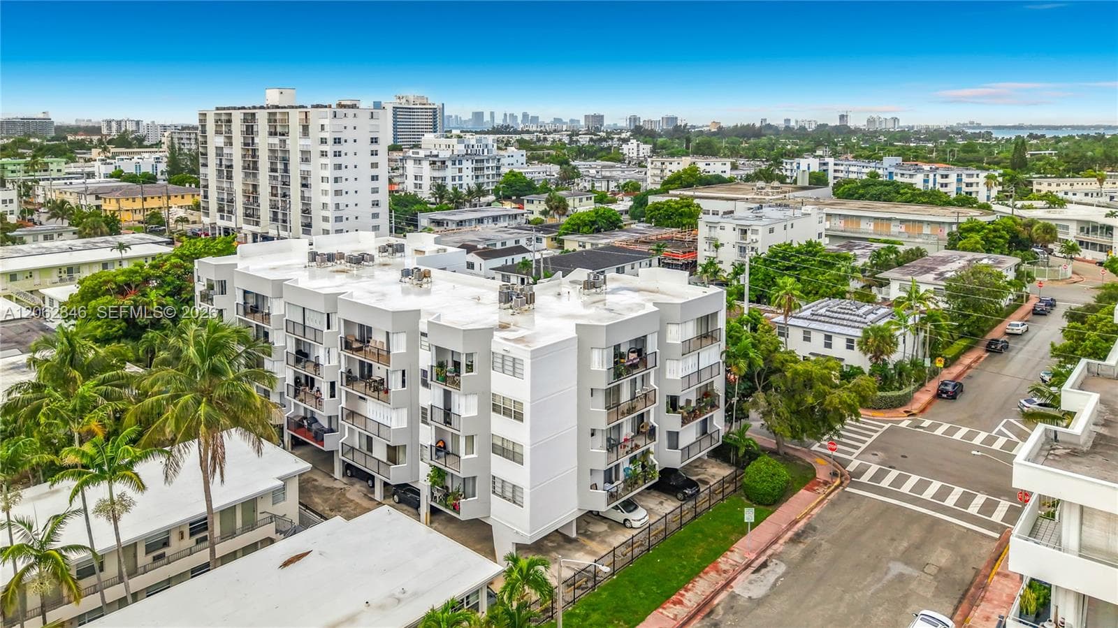 Byron Park · #404 in Miami Beach - Photo 33