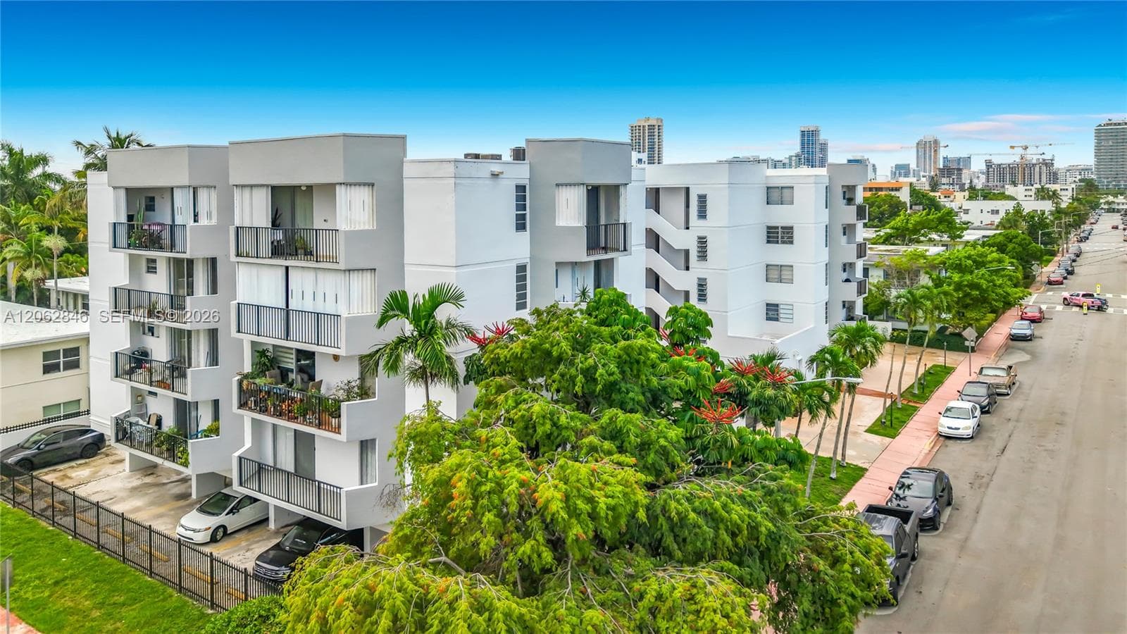 Byron Park · #404 in Miami Beach - Photo 32