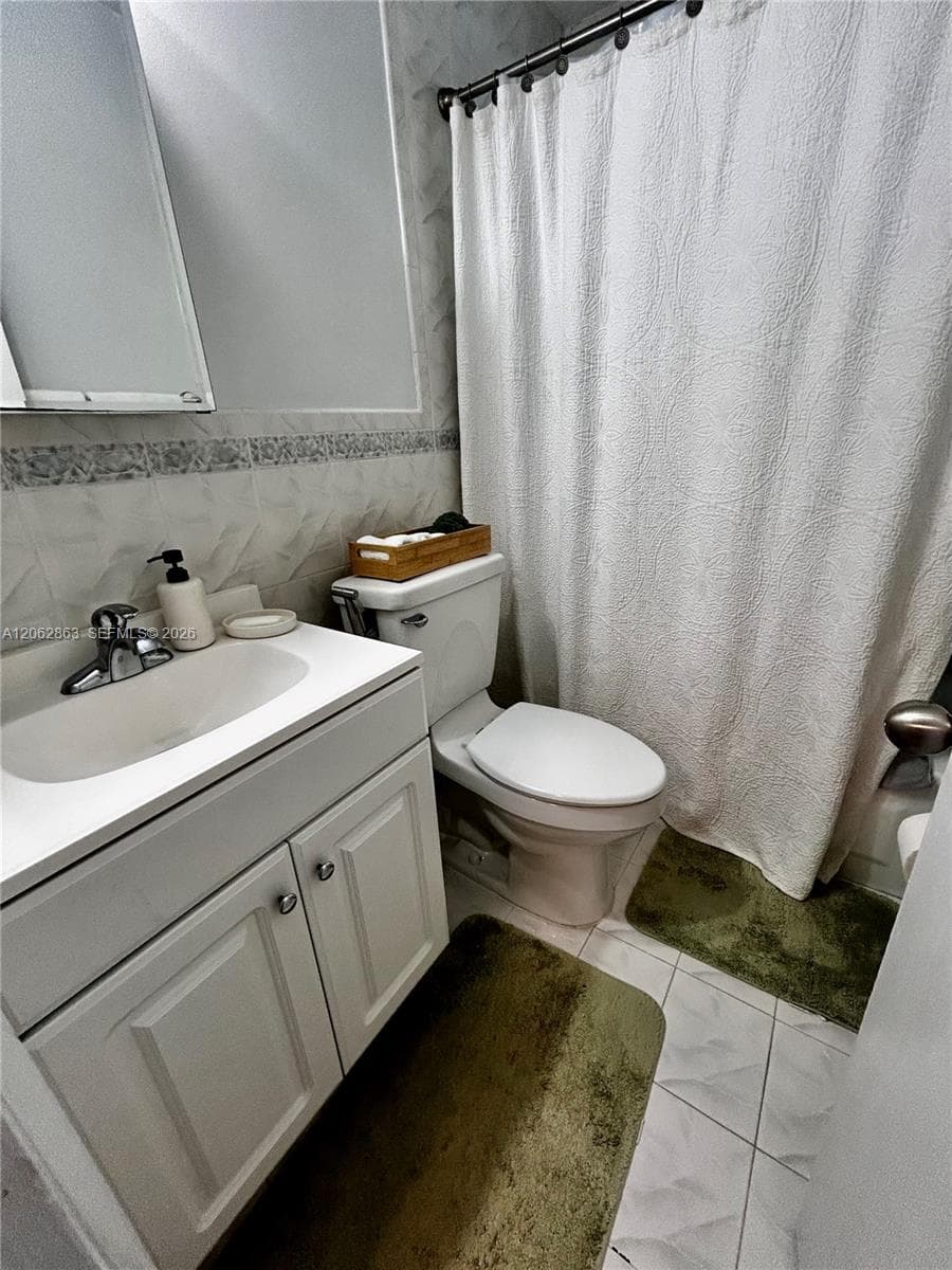 19302 NW 47th Pl #19302 photo 11
