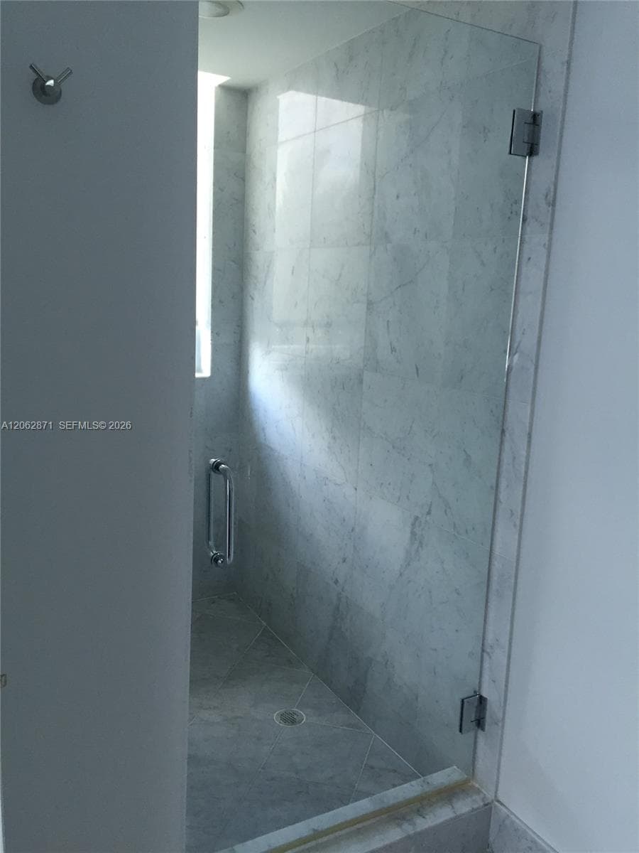 Vizcayne North · #202 in Miami - Photo 10