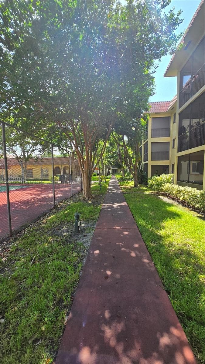 BARCELONA CONDO NORTH BLD · #307 in Pompano Beach - Photo 23