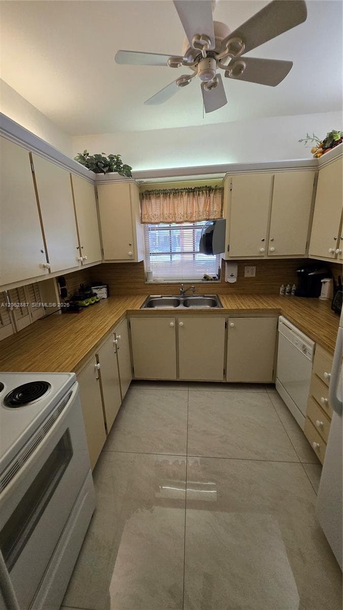BARCELONA CONDO NORTH BLD · #307 in Pompano Beach - Photo 28
