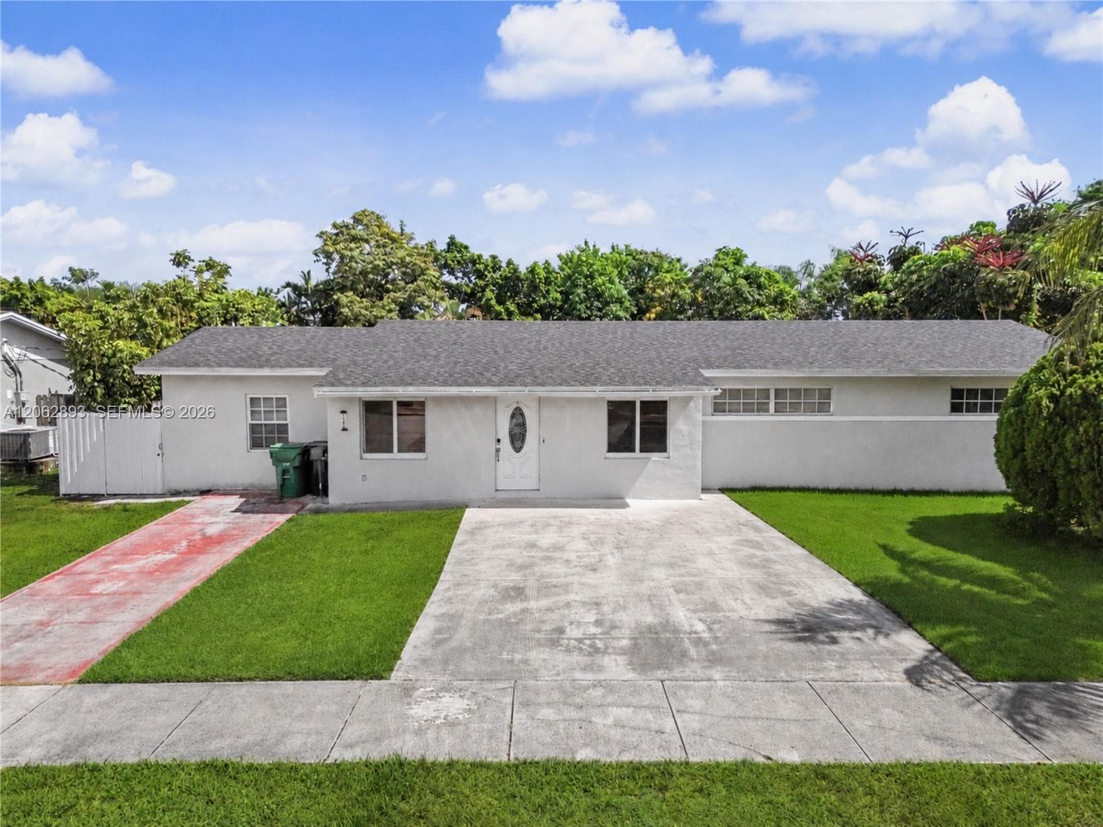11271 SW 176th St photo 2
