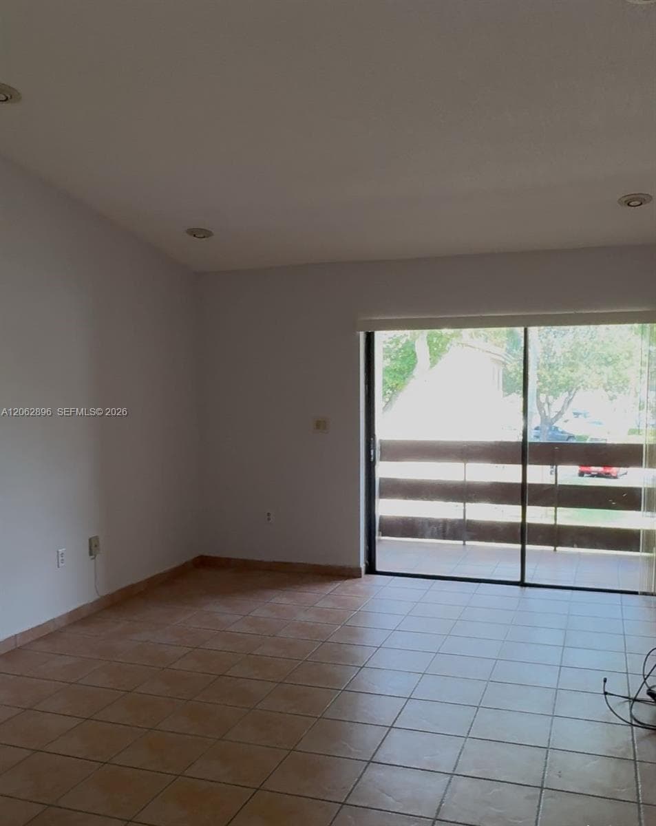 KENLAND WALK CONDO II · #210 in Miami - Photo 19