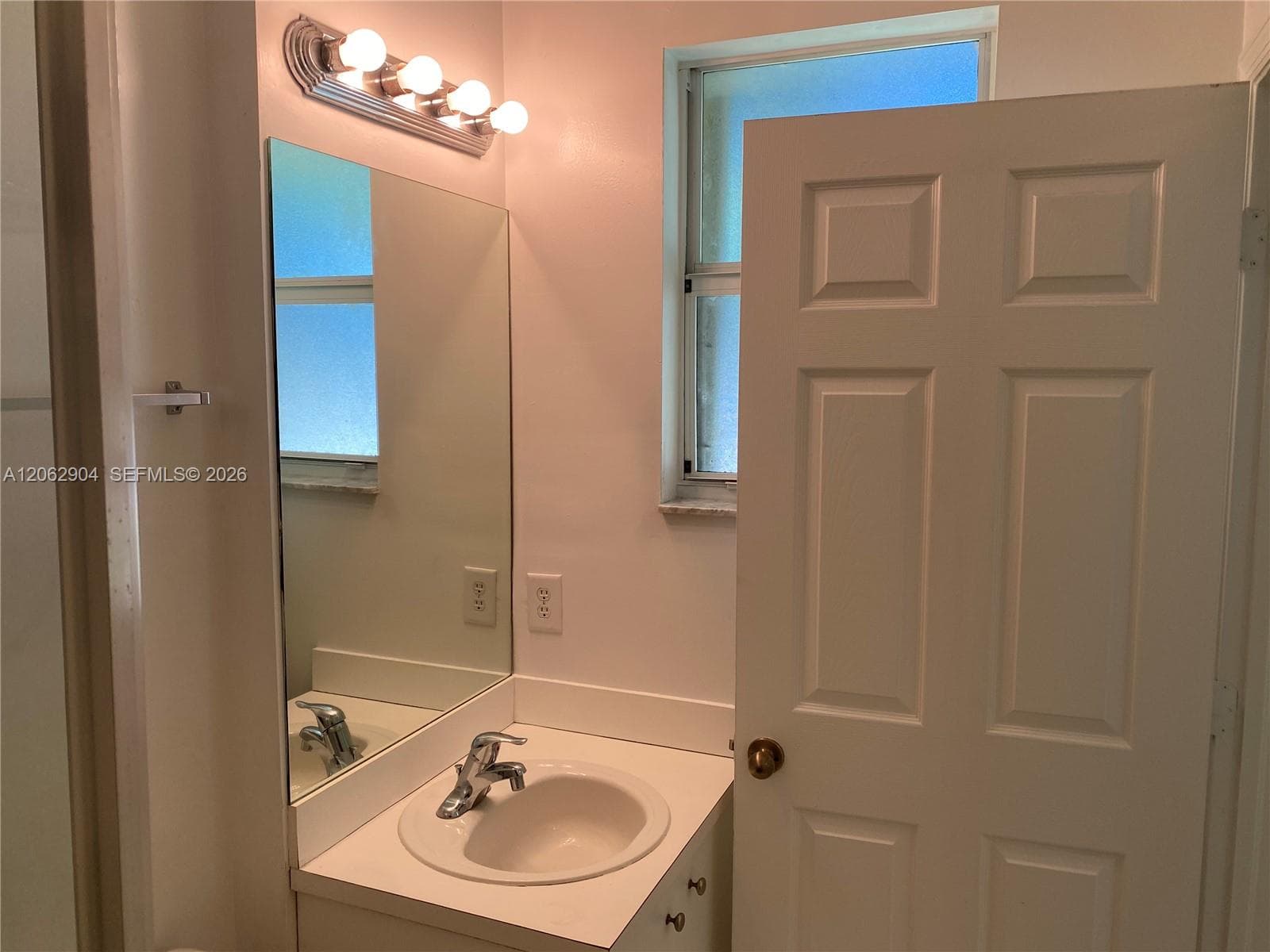 1490 NE 33rd Ave # 13 #106-13 photo 12