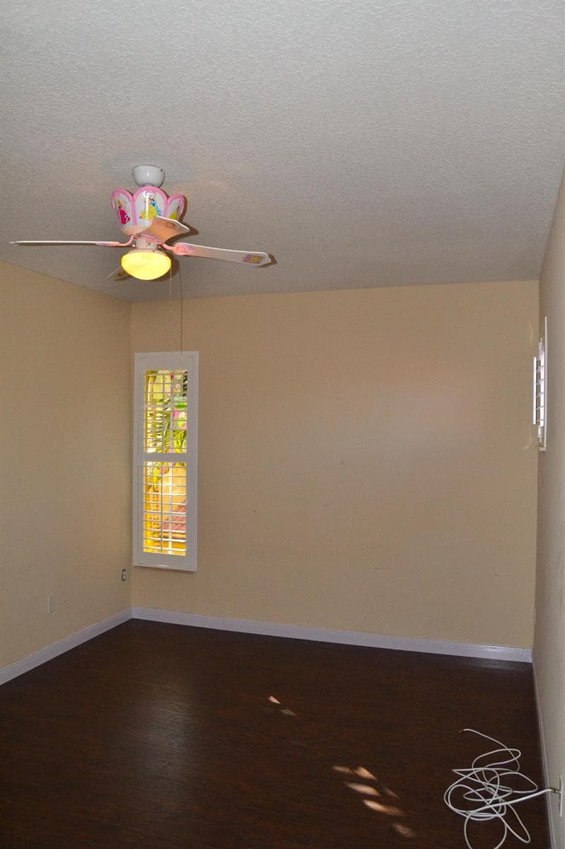1032 Vintner Boulevard photo 17