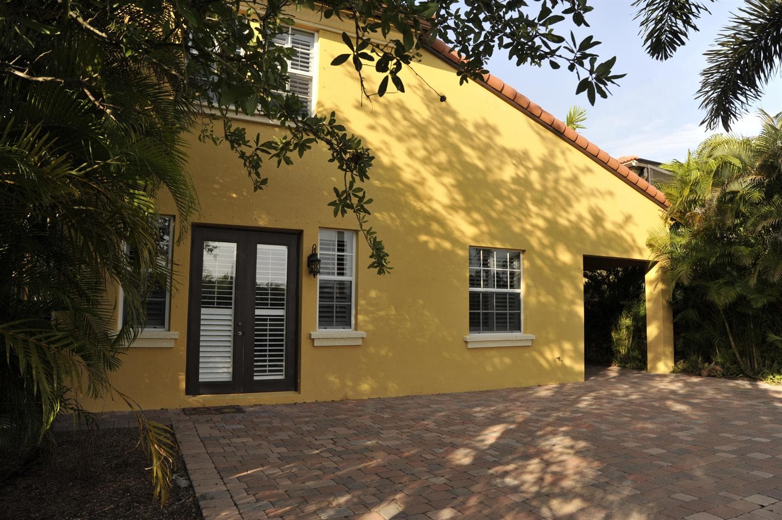 1032 Vintner Boulevard photo 3