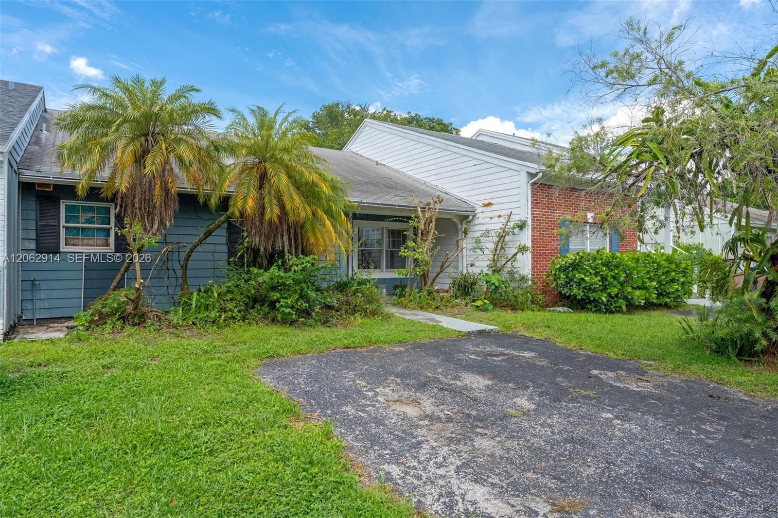 14414 SW 142nd Ct photo 9