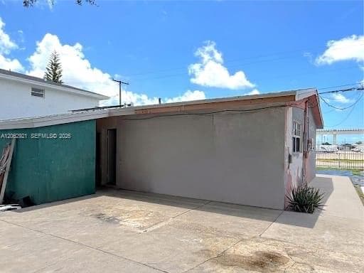 2991 NW 43rd Ter photo 4