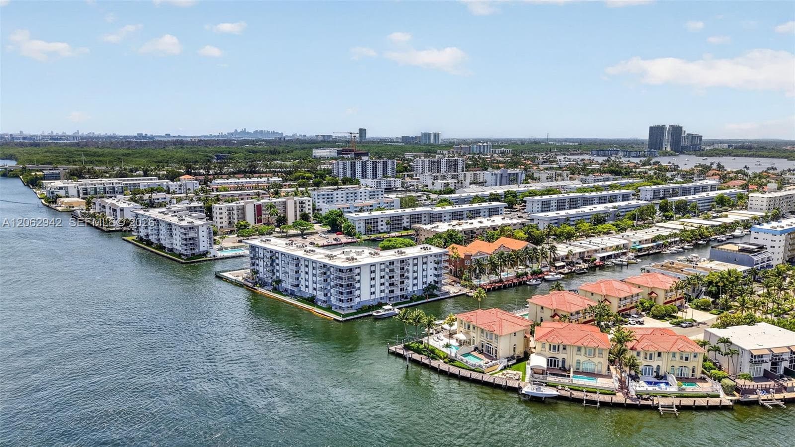 EDEN POINT NORTH CONDO · #606 in North Miami Beach - Photo 33