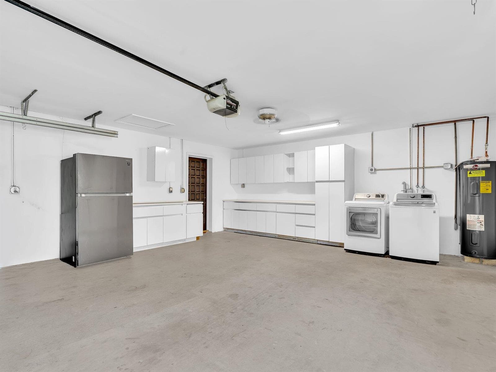 2 Car Garage