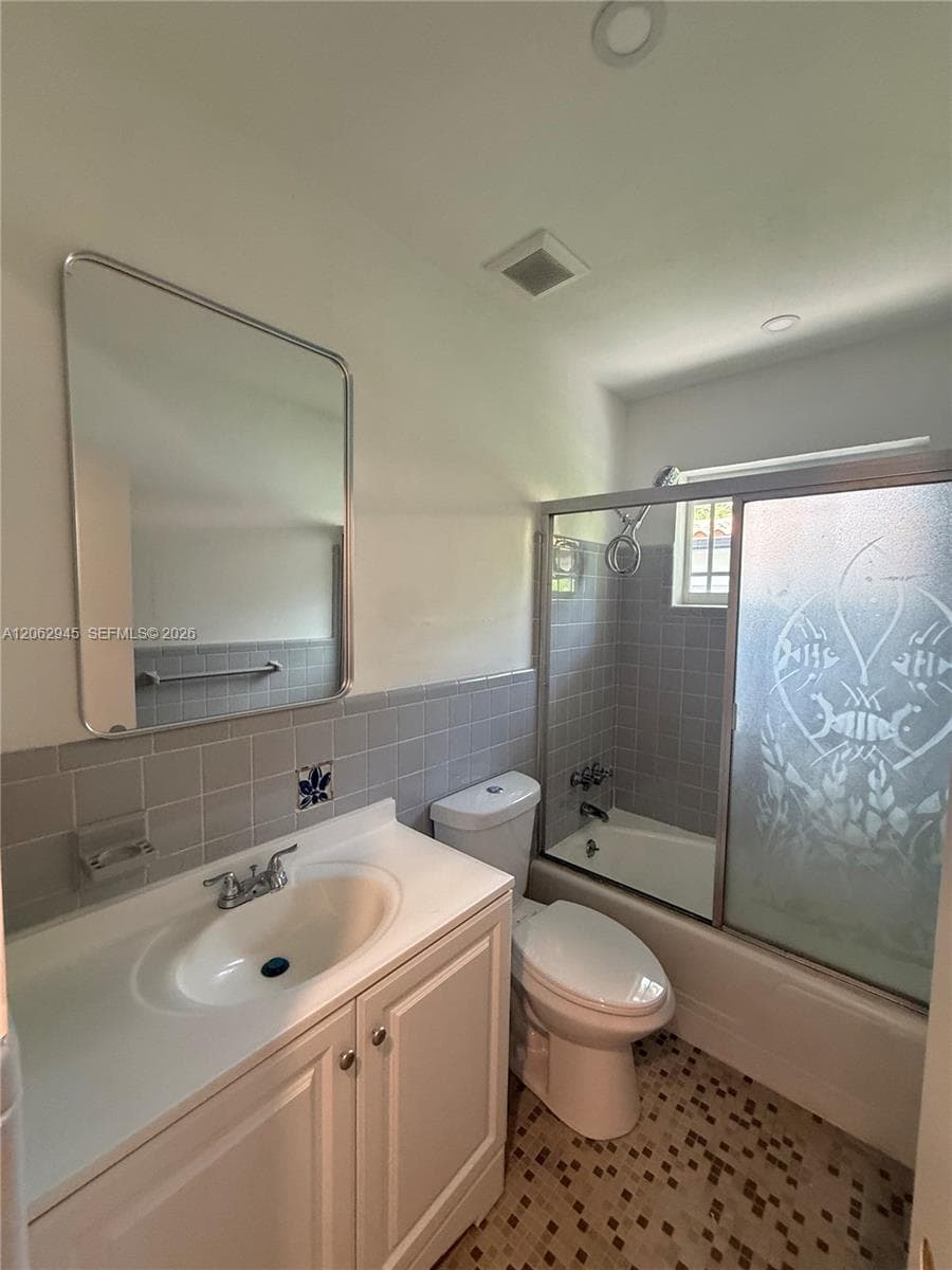1532 Trillo Ave photo 18