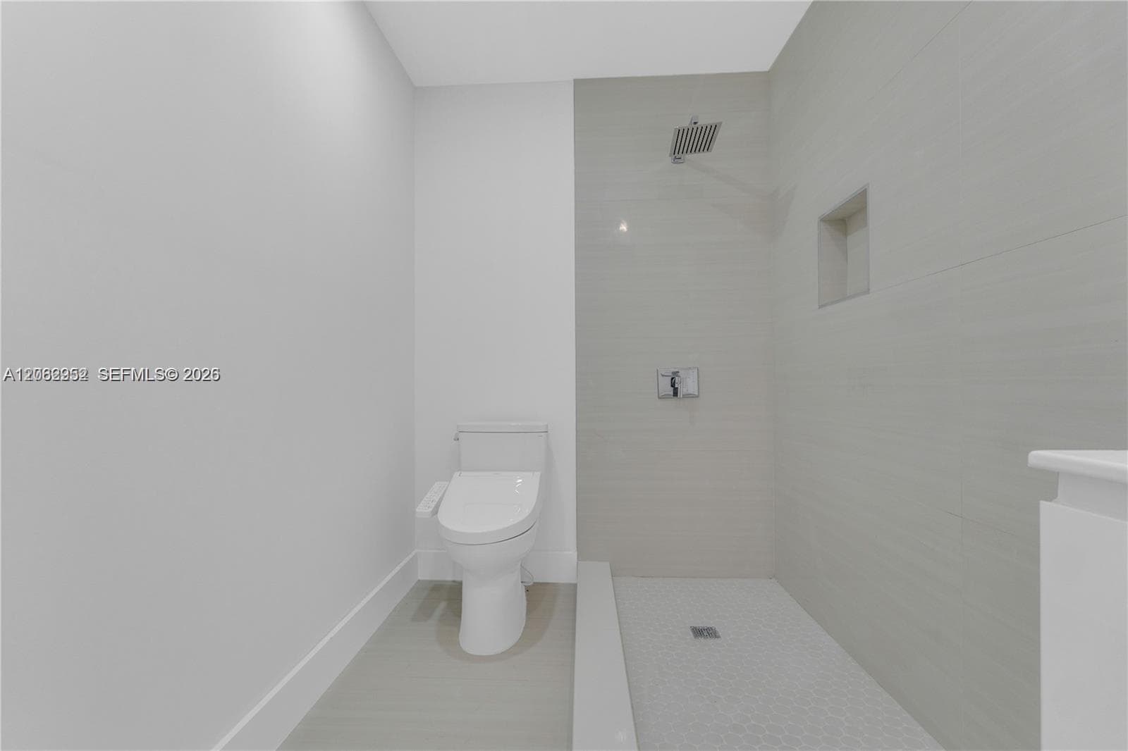 806 NE 4th St #. photo 20