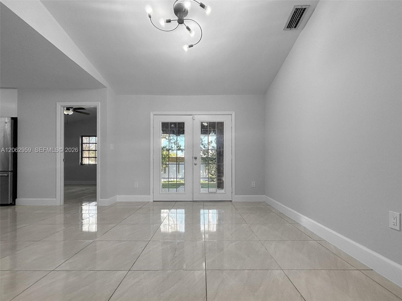 13925 SW 26th Ter photo 17