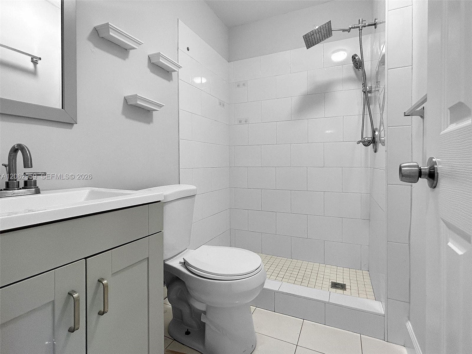 13925 SW 26th Ter photo 16