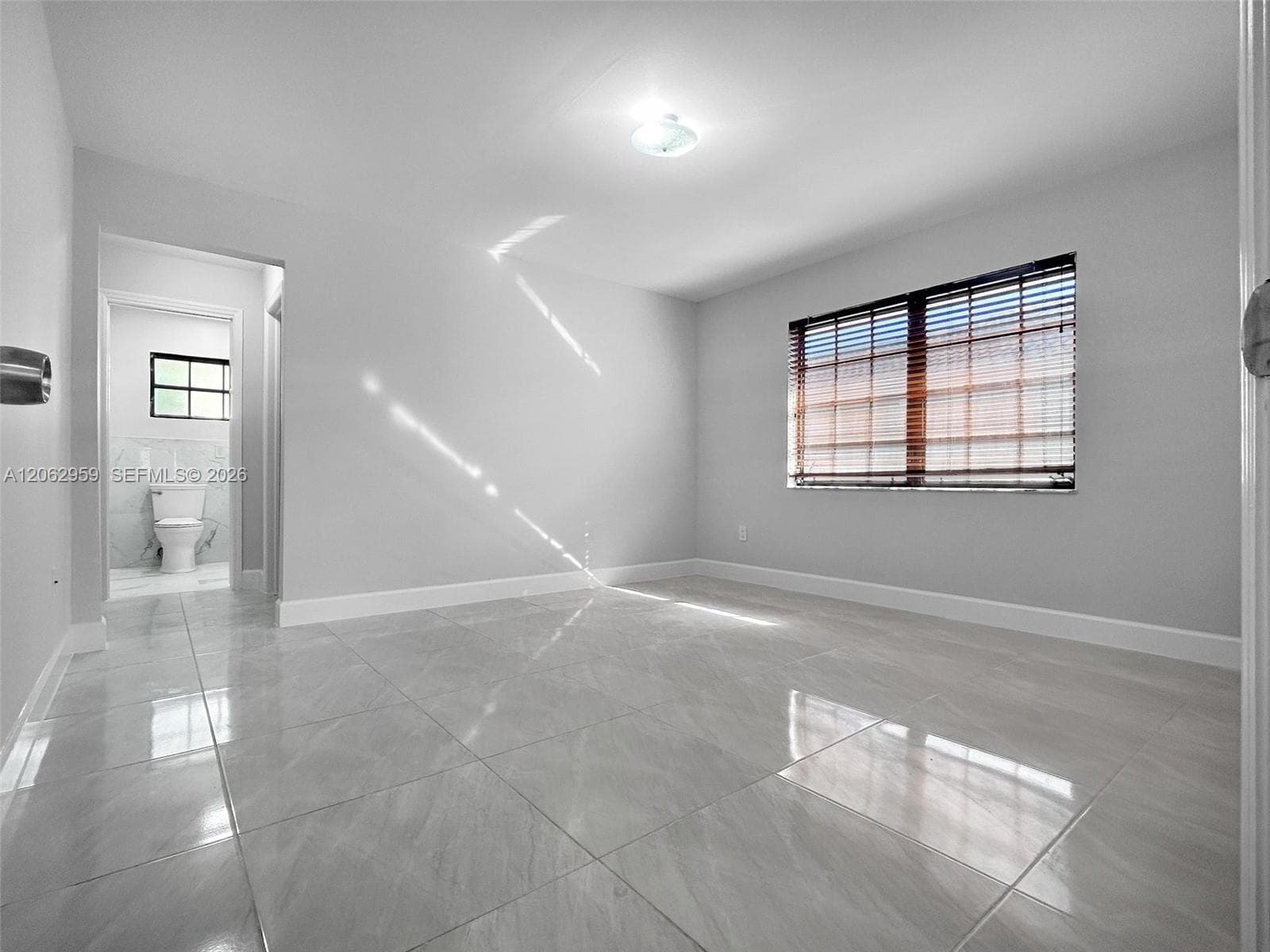 13925 SW 26th Ter photo 22