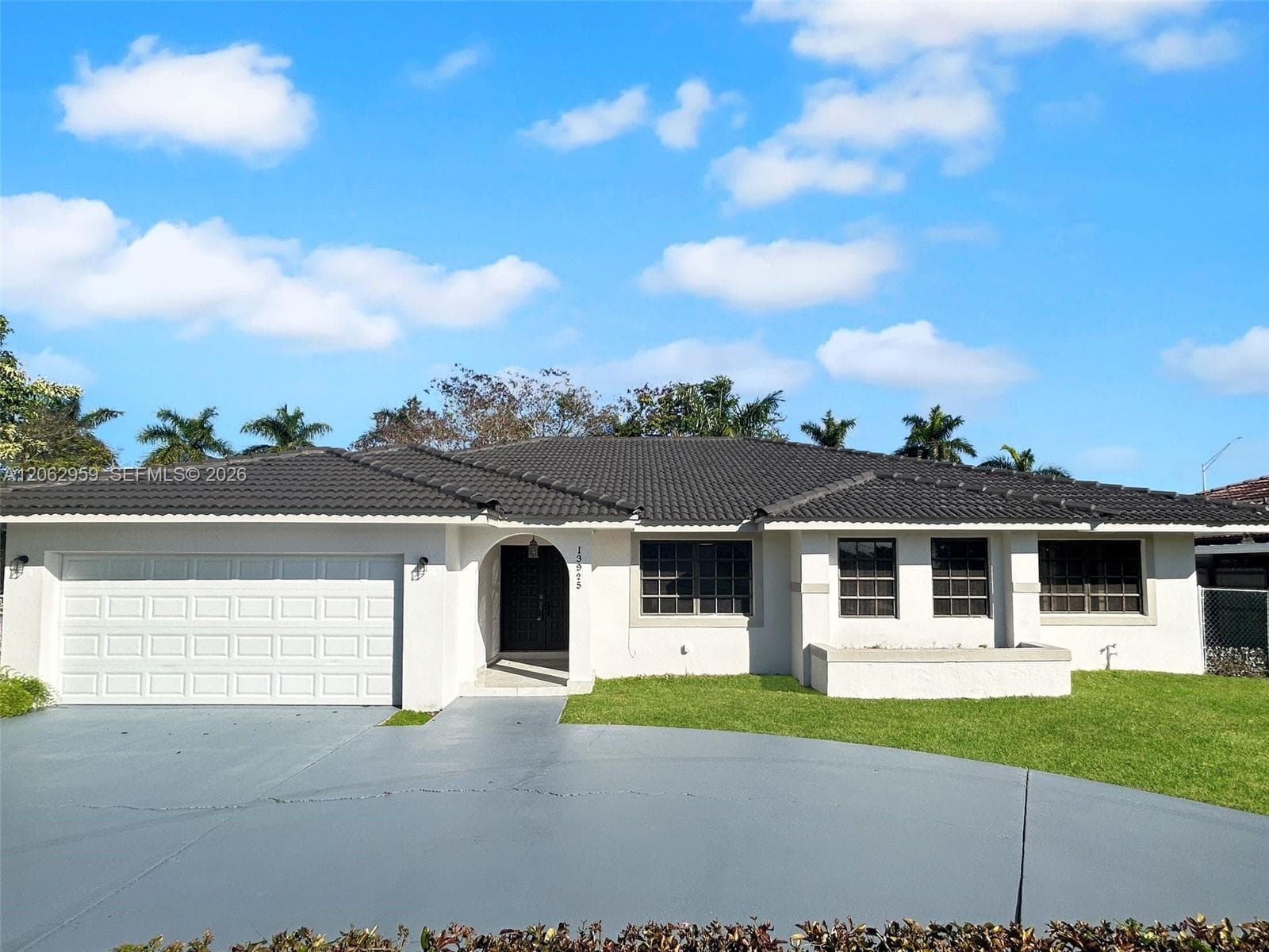 13925 SW 26th Ter photo 3