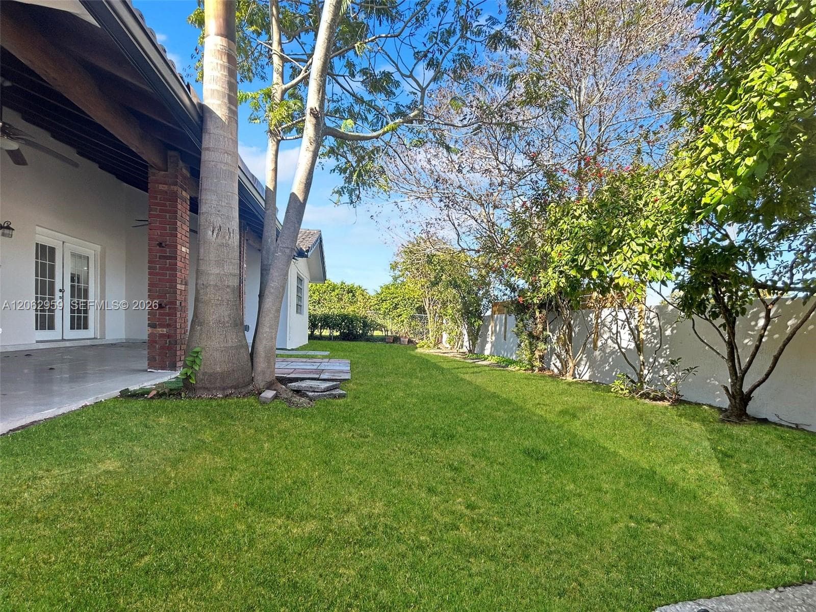 13925 SW 26th Ter photo 10