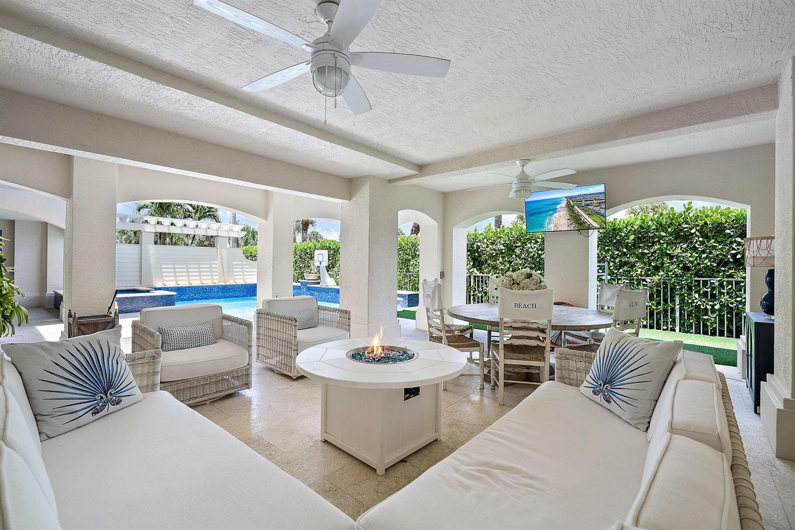 410 Old Towne Ln-36