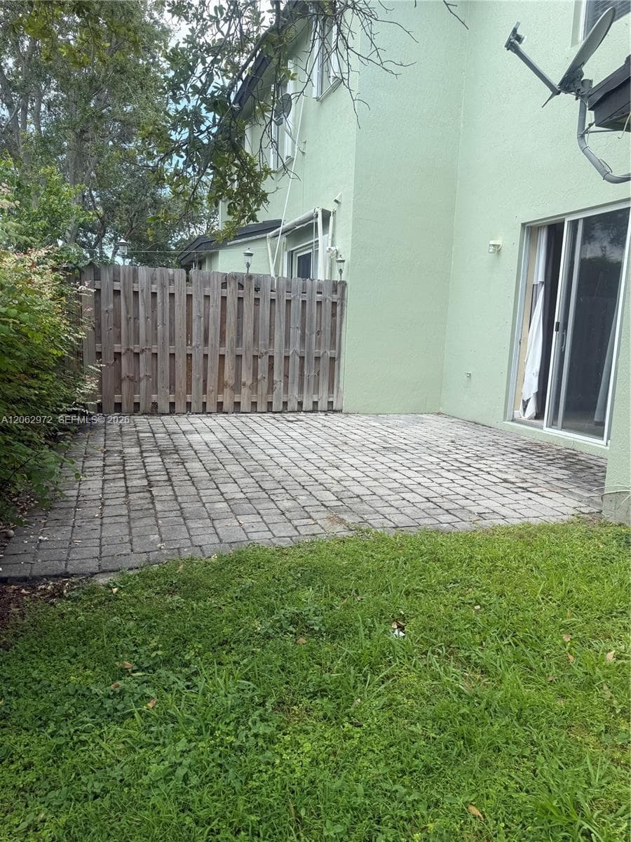 3064 SE 1st Dr #7 photo 10
