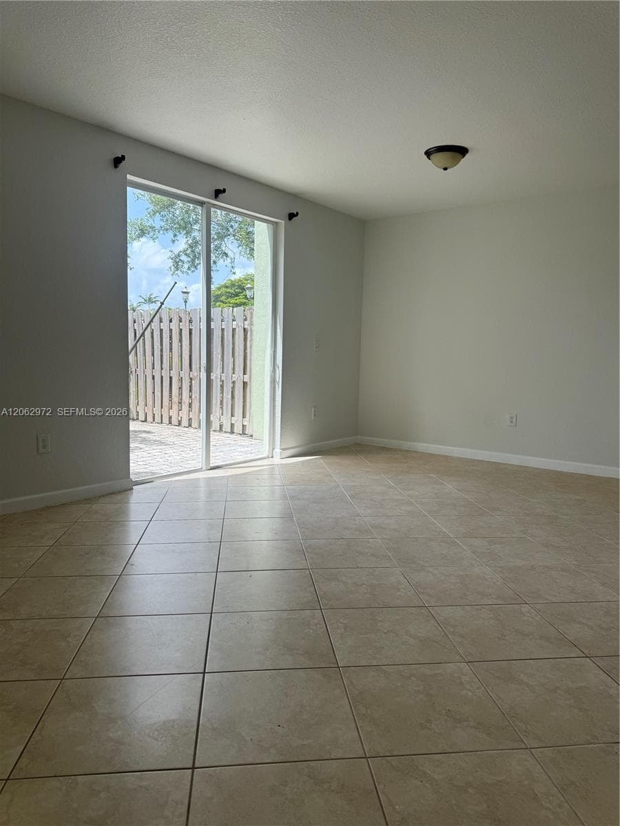 3064 SE 1st Dr #7 photo 19