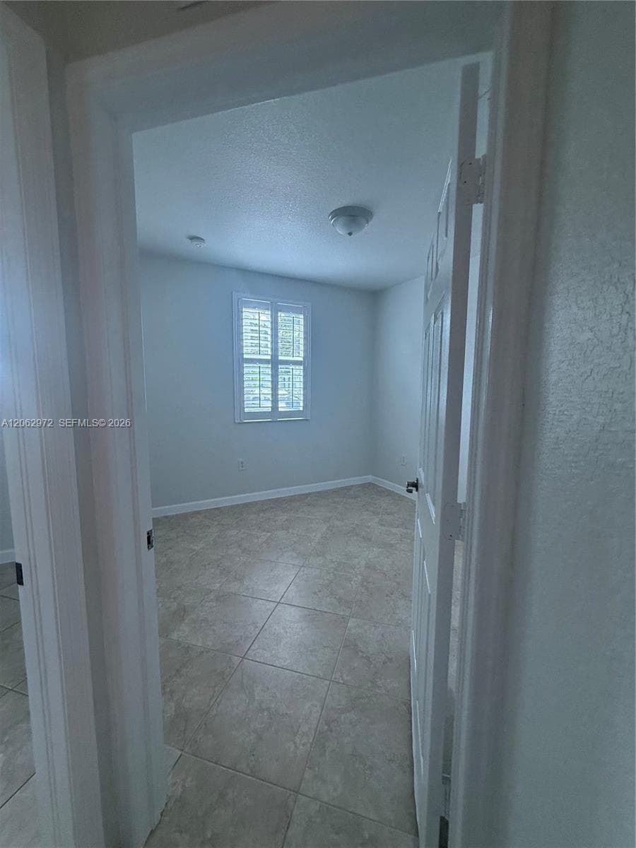 3064 SE 1st Dr #7 photo 8