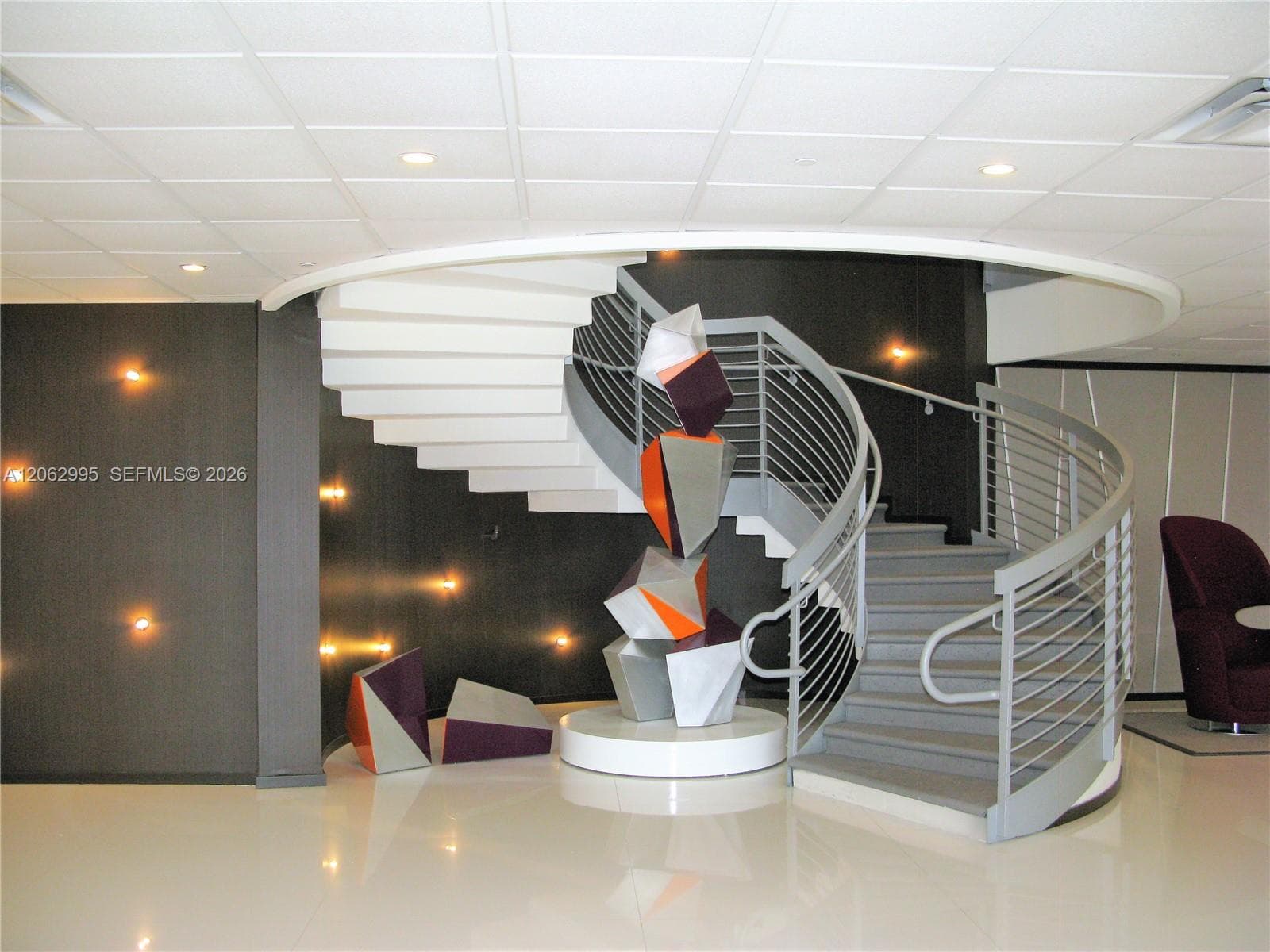 ARLEN BEACH CONDO · #919 in Miami Beach - Photo 18