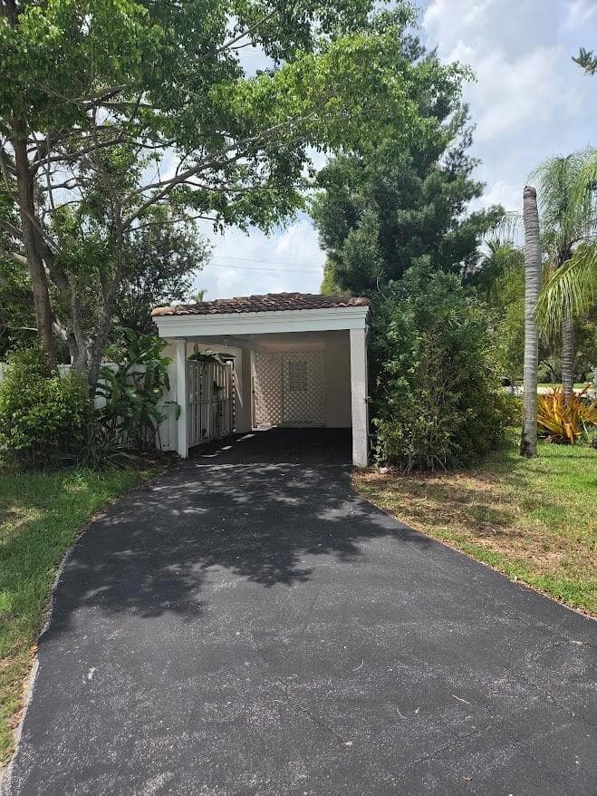 Carport and entrance