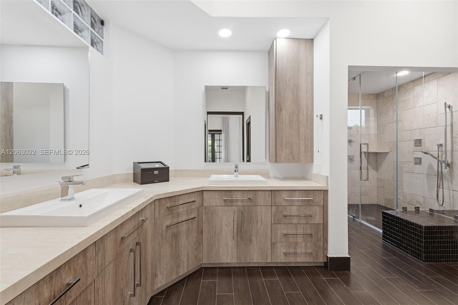 8215 Grand Canal Dr photo 23