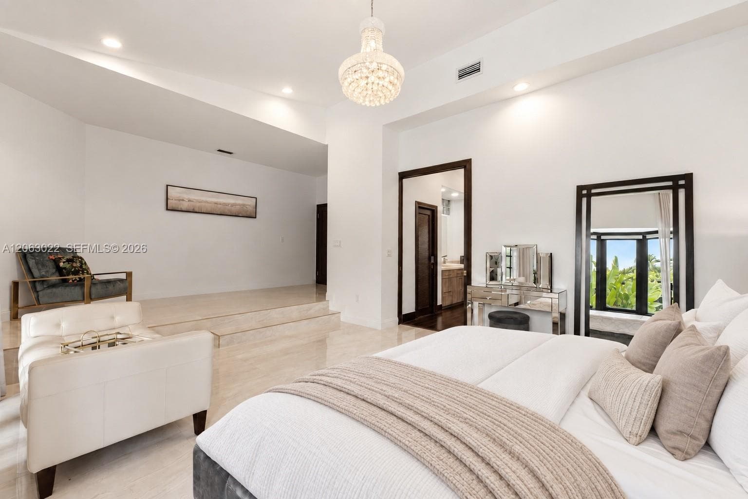 8215 Grand Canal Dr photo 22