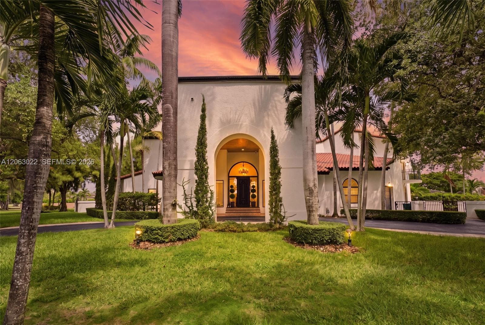 8215 Grand Canal Dr photo 37
