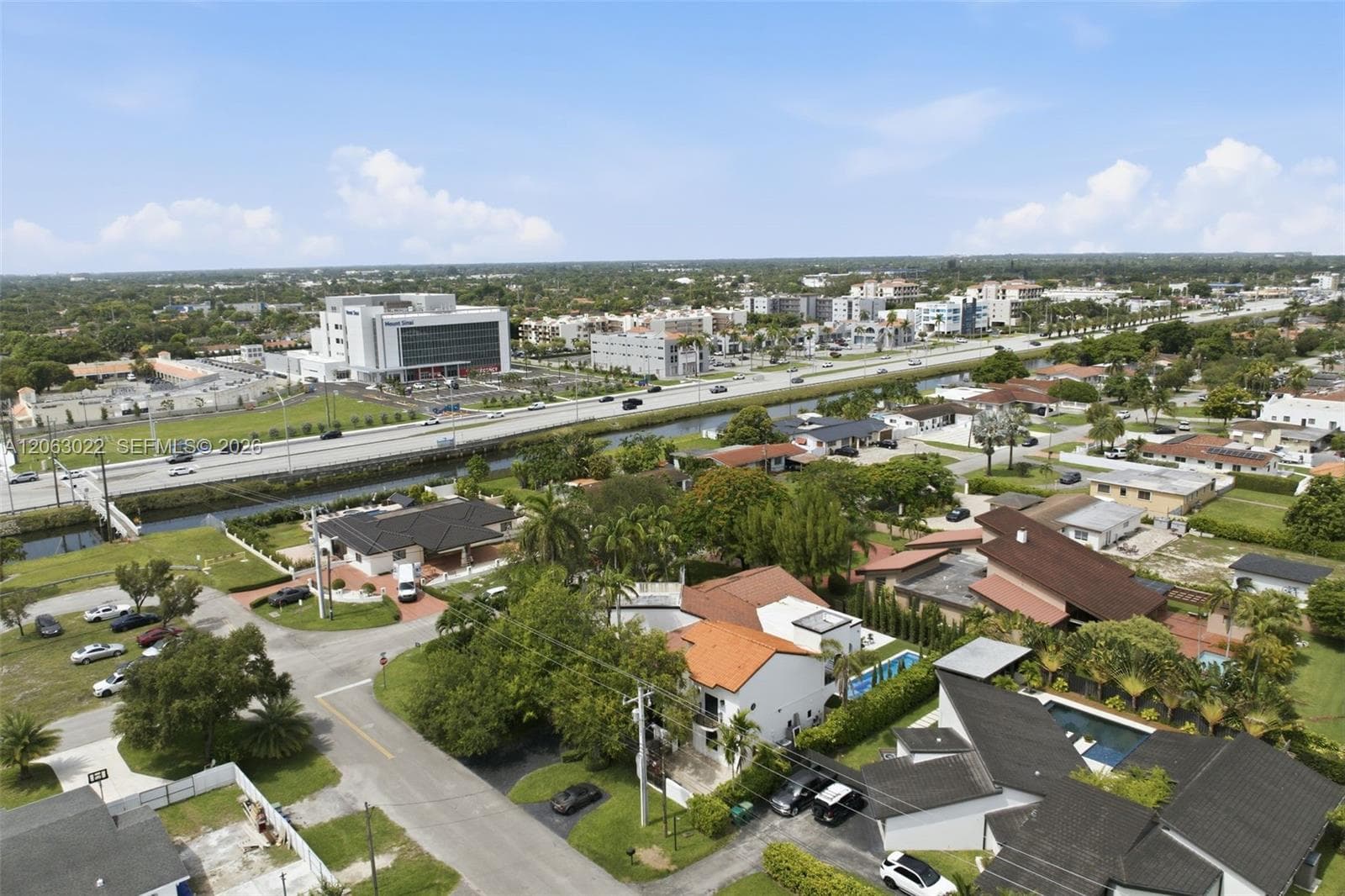 8215 Grand Canal Dr photo 39