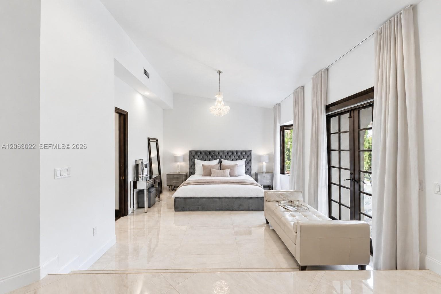 8215 Grand Canal Dr photo 21