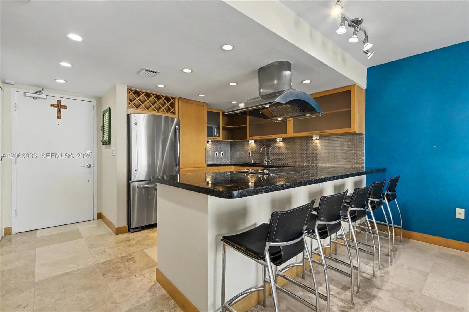 ROYAL ATLANTIC CONDO · #604 in Miami Beach - Photo 7