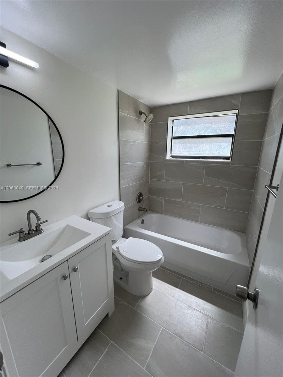 LAGO GRANDE TWO CONDO · #12-20 in Hialeah - Photo 23
