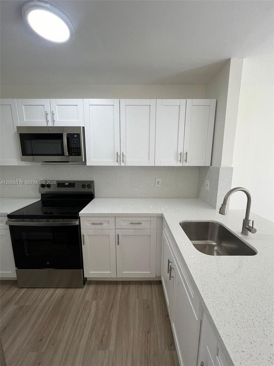 LAGO GRANDE TWO CONDO · #12-20 in Hialeah - Photo 27