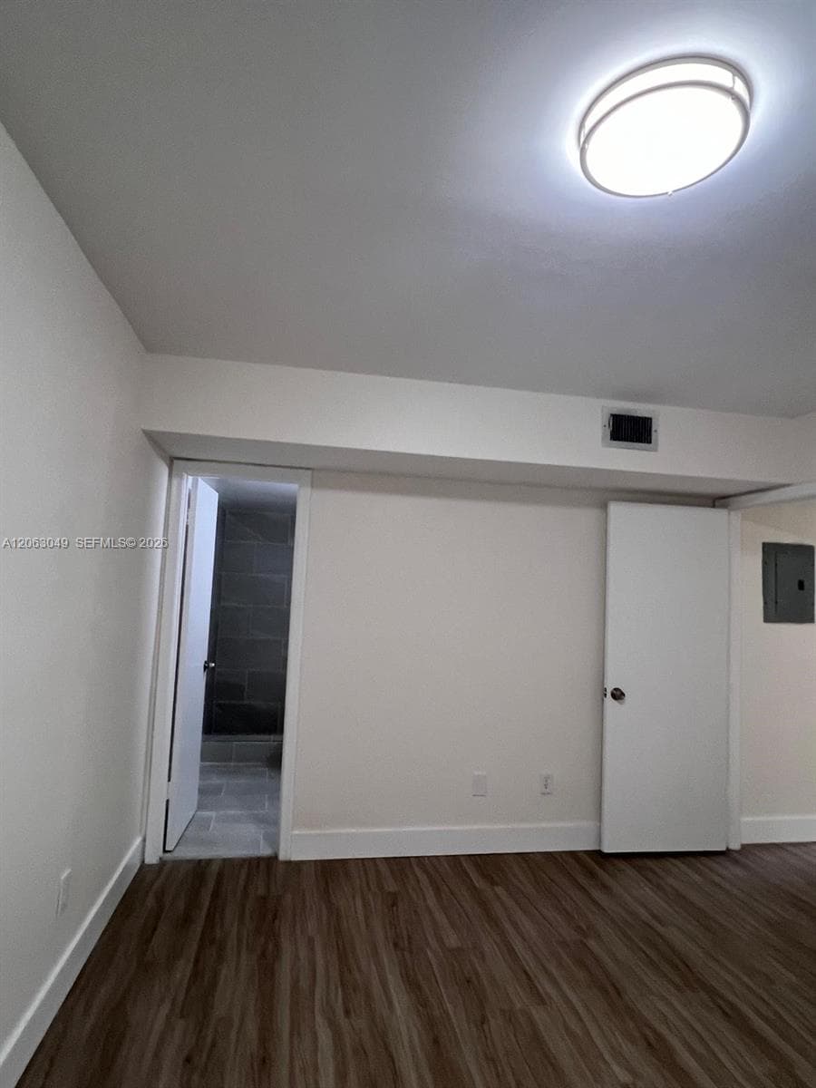LAGO GRANDE TWO CONDO · #12-20 in Hialeah - Photo 12