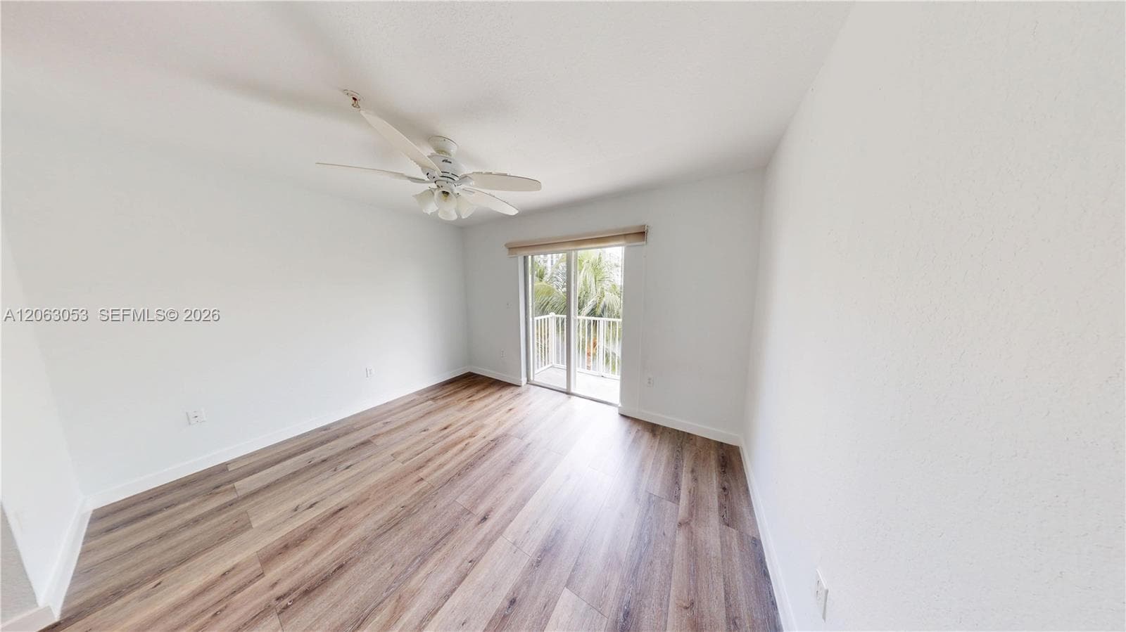 2084 NE 167th St # 102 #2-102 photo 17