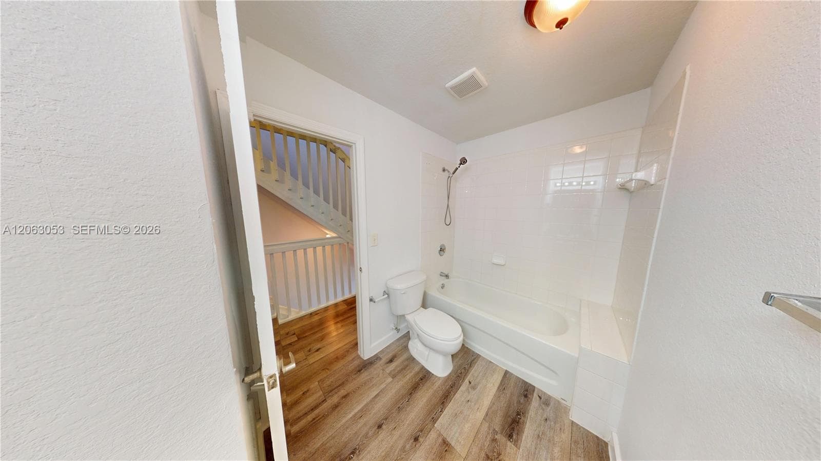 2084 NE 167th St # 102 #2-102 photo 11