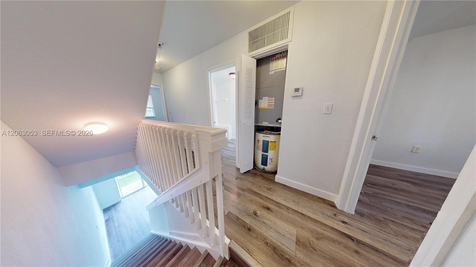 2084 NE 167th St # 102 #2-102 photo 8
