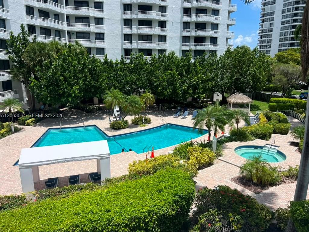 PARC CENTRAL · #803 in Aventura - Photo 26