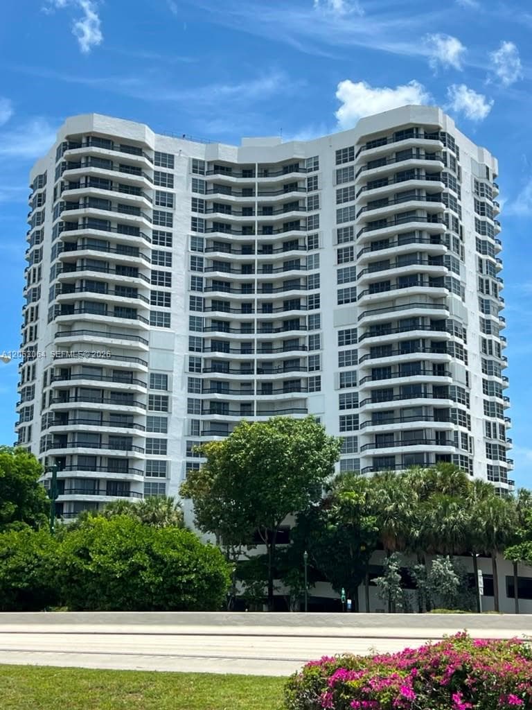 PARC CENTRAL · #803 in Aventura - Photo 28