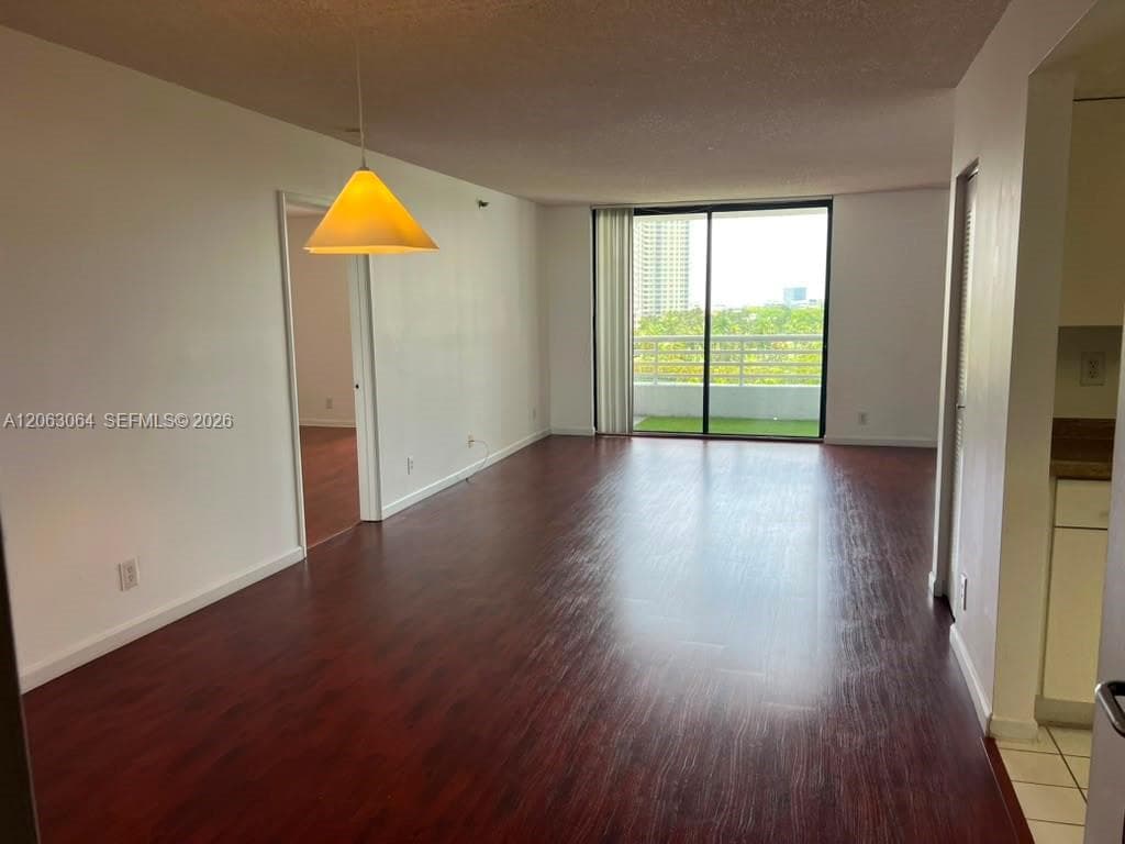PARC CENTRAL · #803 in Aventura - Photo 11