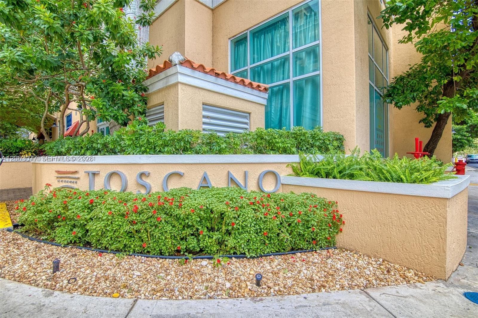 TOSCANO CONDO · #425N in Miami - Photo 2