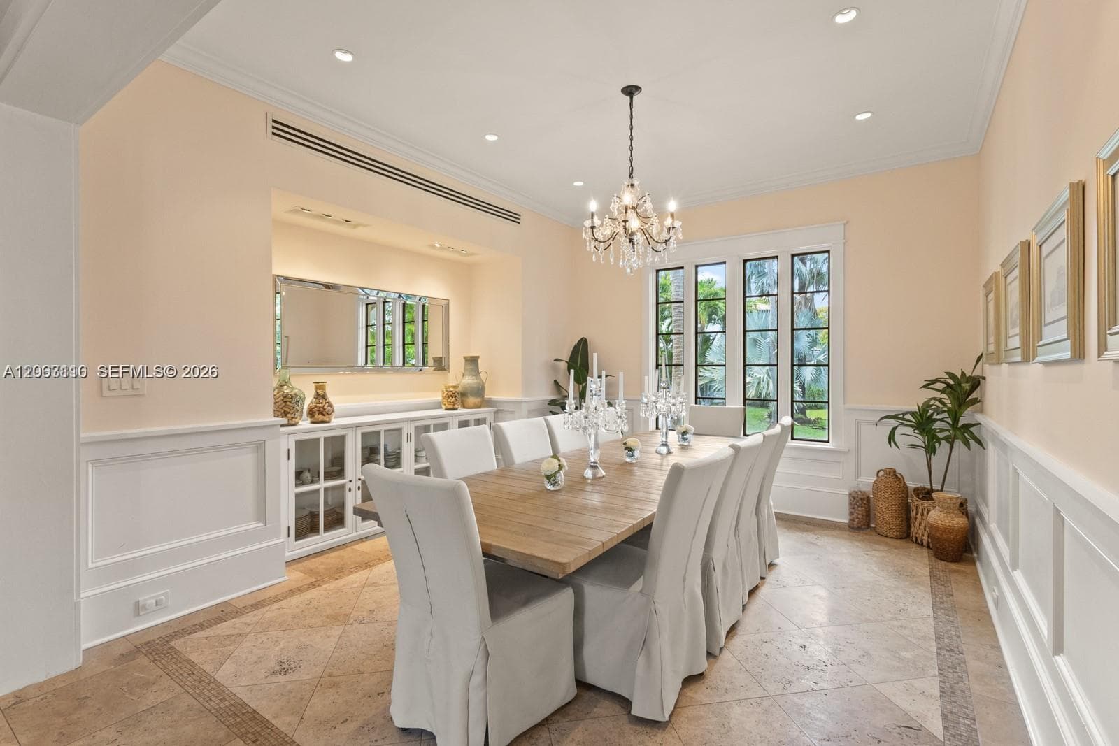 685 Harbor Ln photo 17