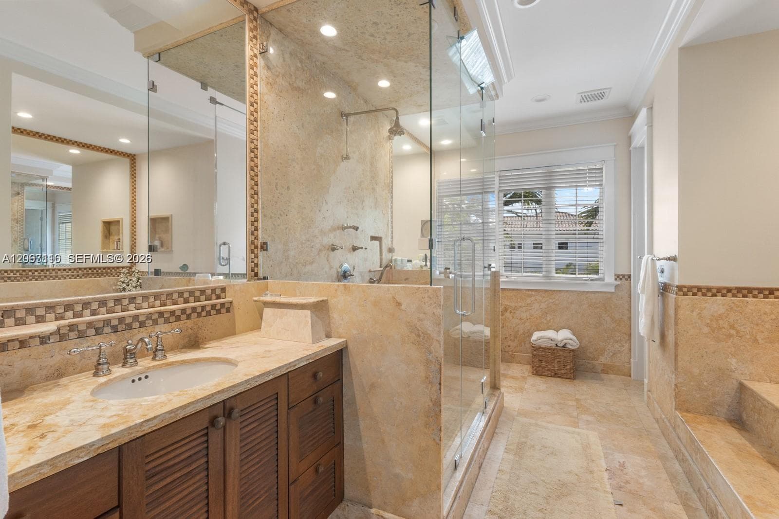 685 Harbor Ln photo 28
